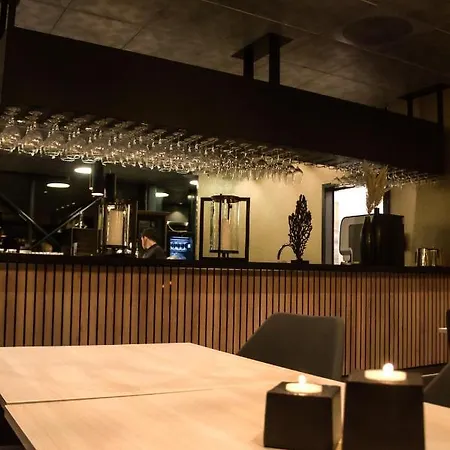 فندق Quality Grand Royal نارفيك