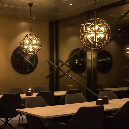 Quality Grand Royal 호텔