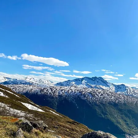 Quality Grand Royal 나르비크