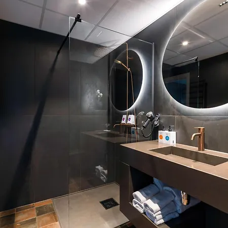 호텔 Quality Grand Royal