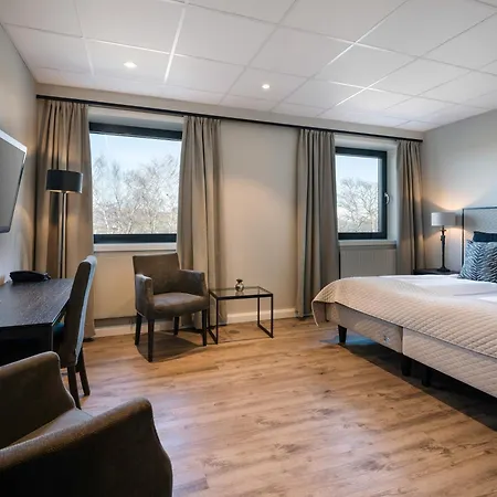 Quality Grand Royal 4*