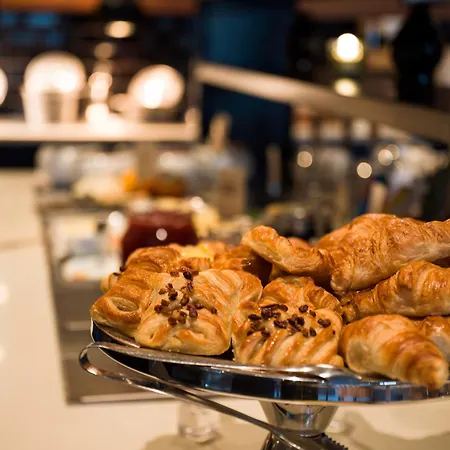 호텔 Quality Grand Royal