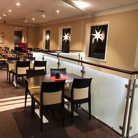 Hotel Quality Grand Royal 4*