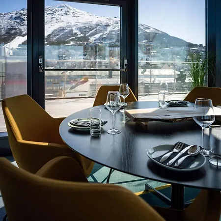 Quality Grand Royal 4* 나르비크