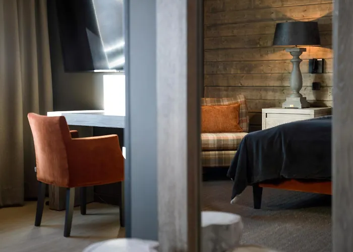 Quality Grand Royal Hotel