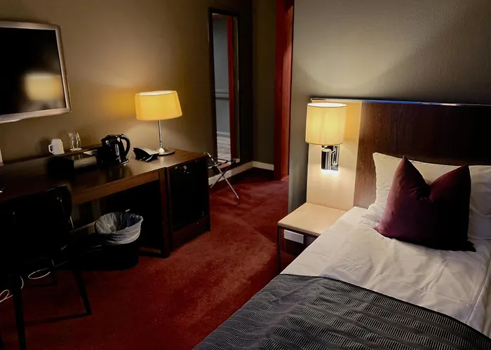 Quality Grand Royal 4*