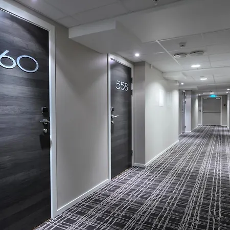 Quality Grand Royal 4* 나르비크